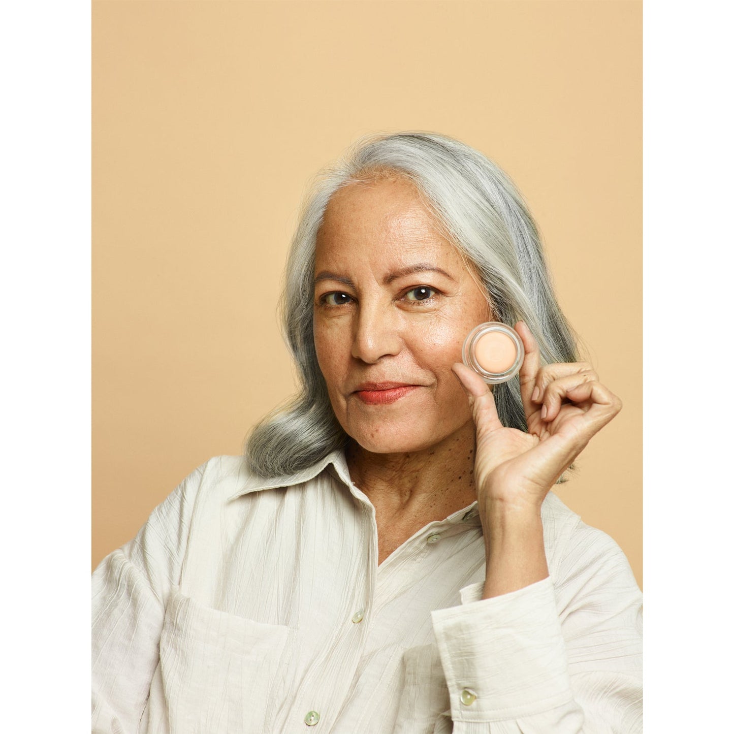 COMBO: Barely there Cream Concealer + Blending in Dual Brush